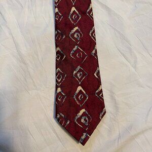 Vintage Hugo Boss 100% Silk Tie in Burgundy with a Cream geometric design